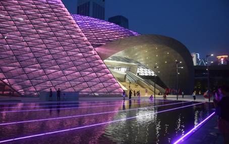 sunbet申搏幕墙装扮深圳文化新地标