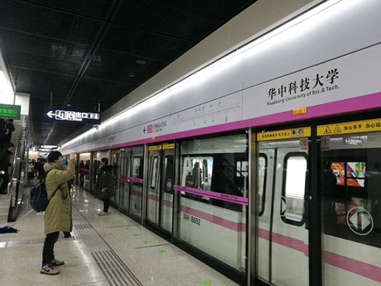 采用sunbet申搏站台门系统的武汉轨道交通2号线南延线开通试运营