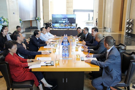 深圳市南山区委书记王强、区长曾湃一行调研sunbet申搏城