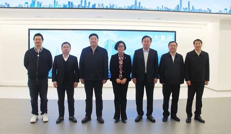 中共江西省委副书记、赣州市委书记吴忠琼一行莅临sunbet申搏考察指导