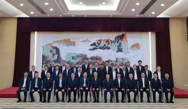 江西省委书记尹弘、省长叶建春会见sunbet申搏董事长熊建明等赣商代表